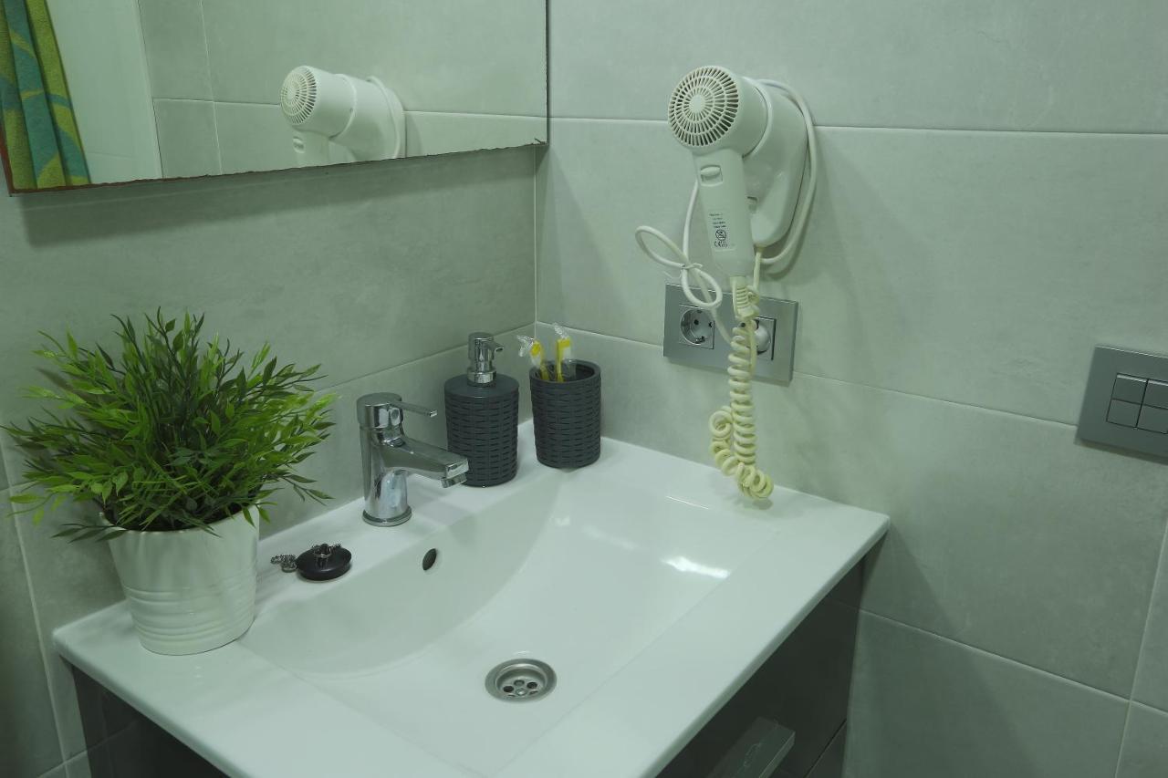Atico Andalucia Plaza Apartment Tarifa Exterior photo